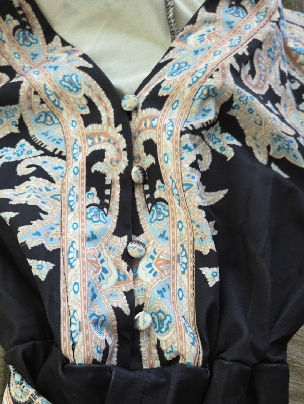 Black Paisley-Print V-Neck Boho Dress with Belt - Picture 7 of 7